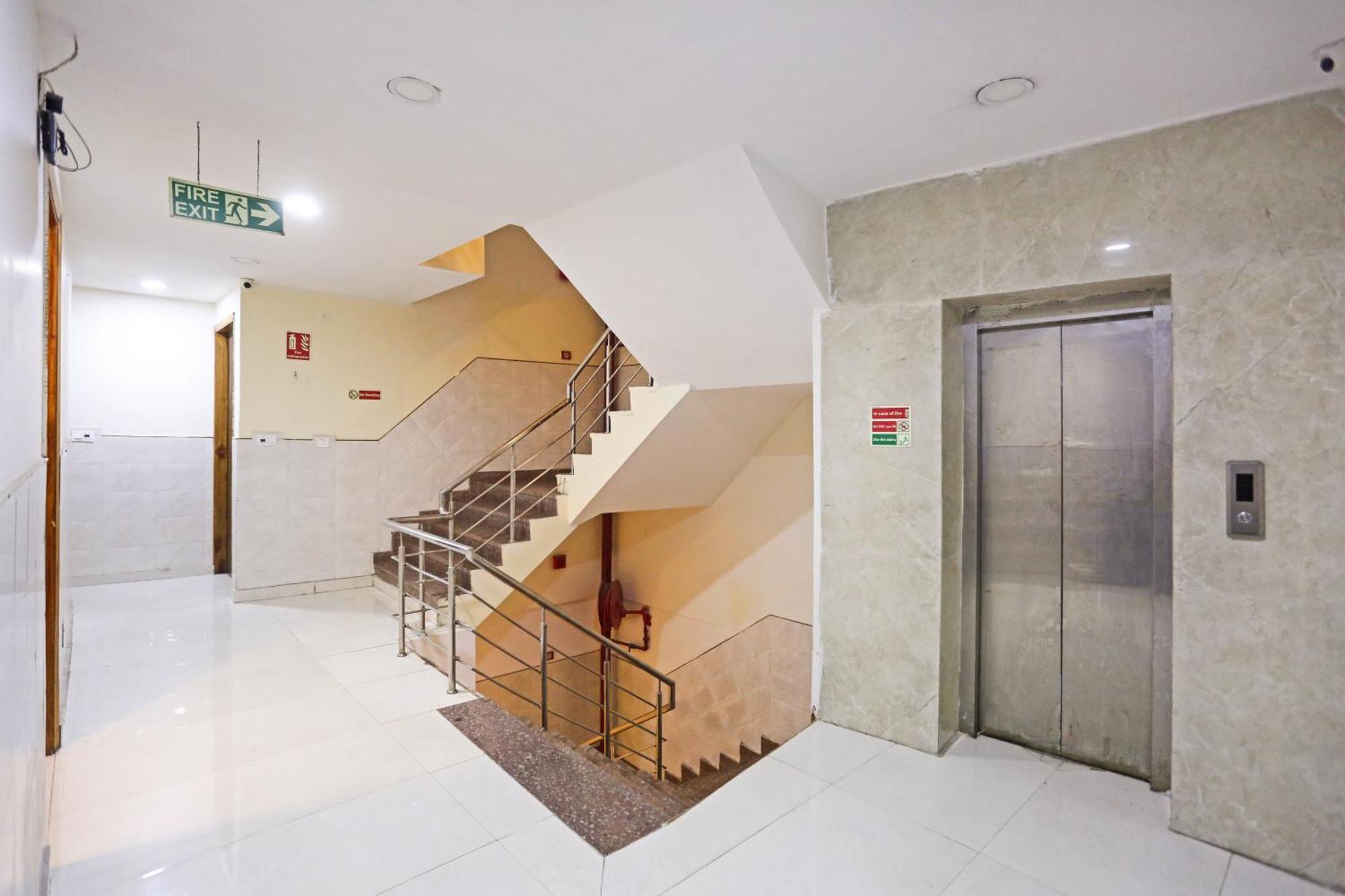 Hotel Happy Stay Delhi Airport New Delhi Bagian luar foto